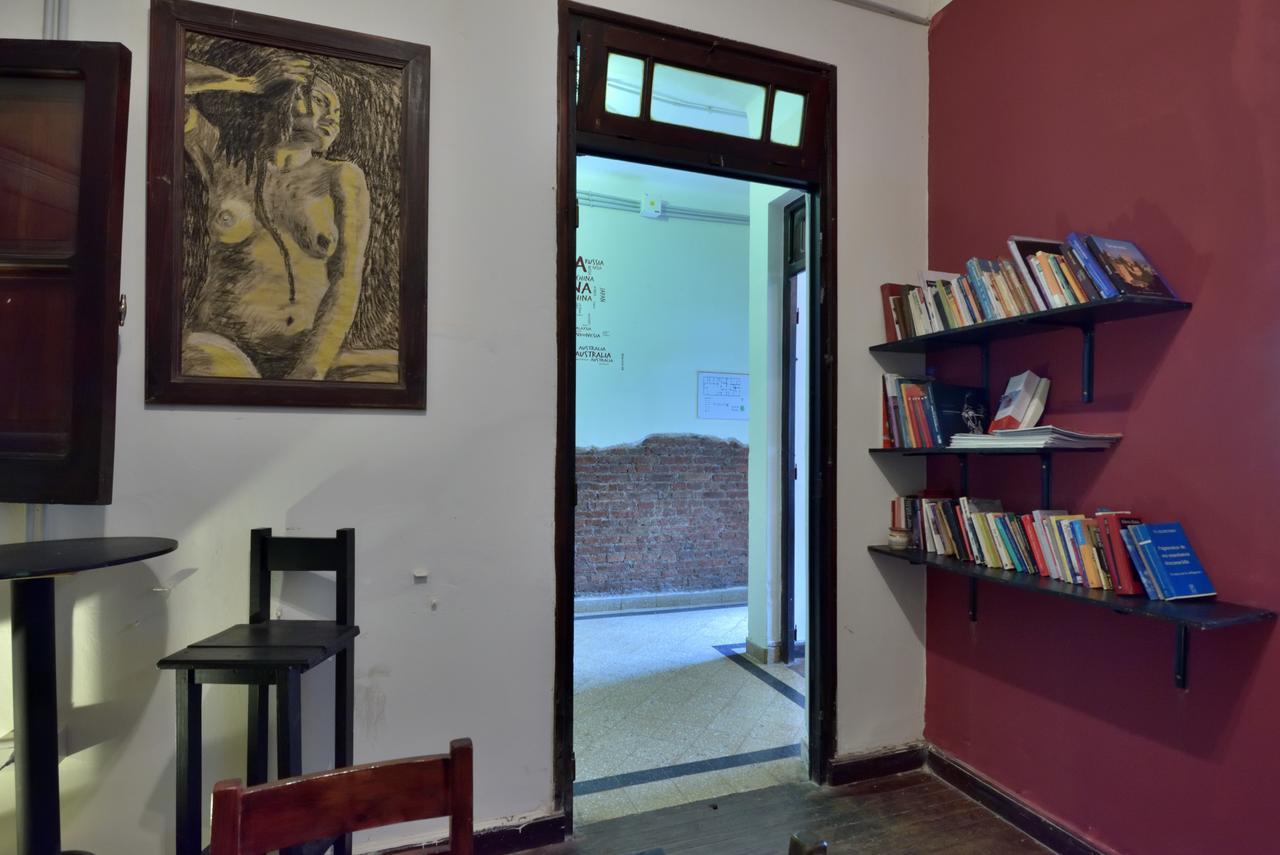 Esperanto Hostel Salta Buitenkant foto